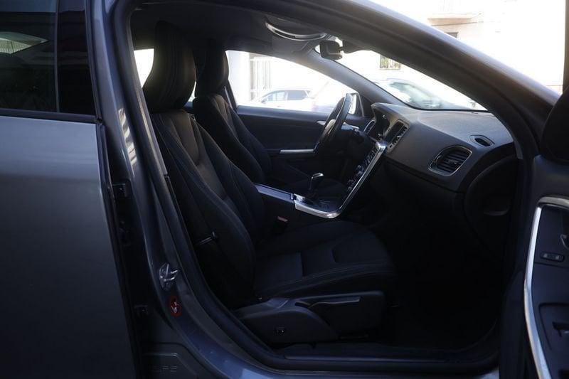 Volvo S60 VOLVO S60 D2 R-Design Unicoproprietario