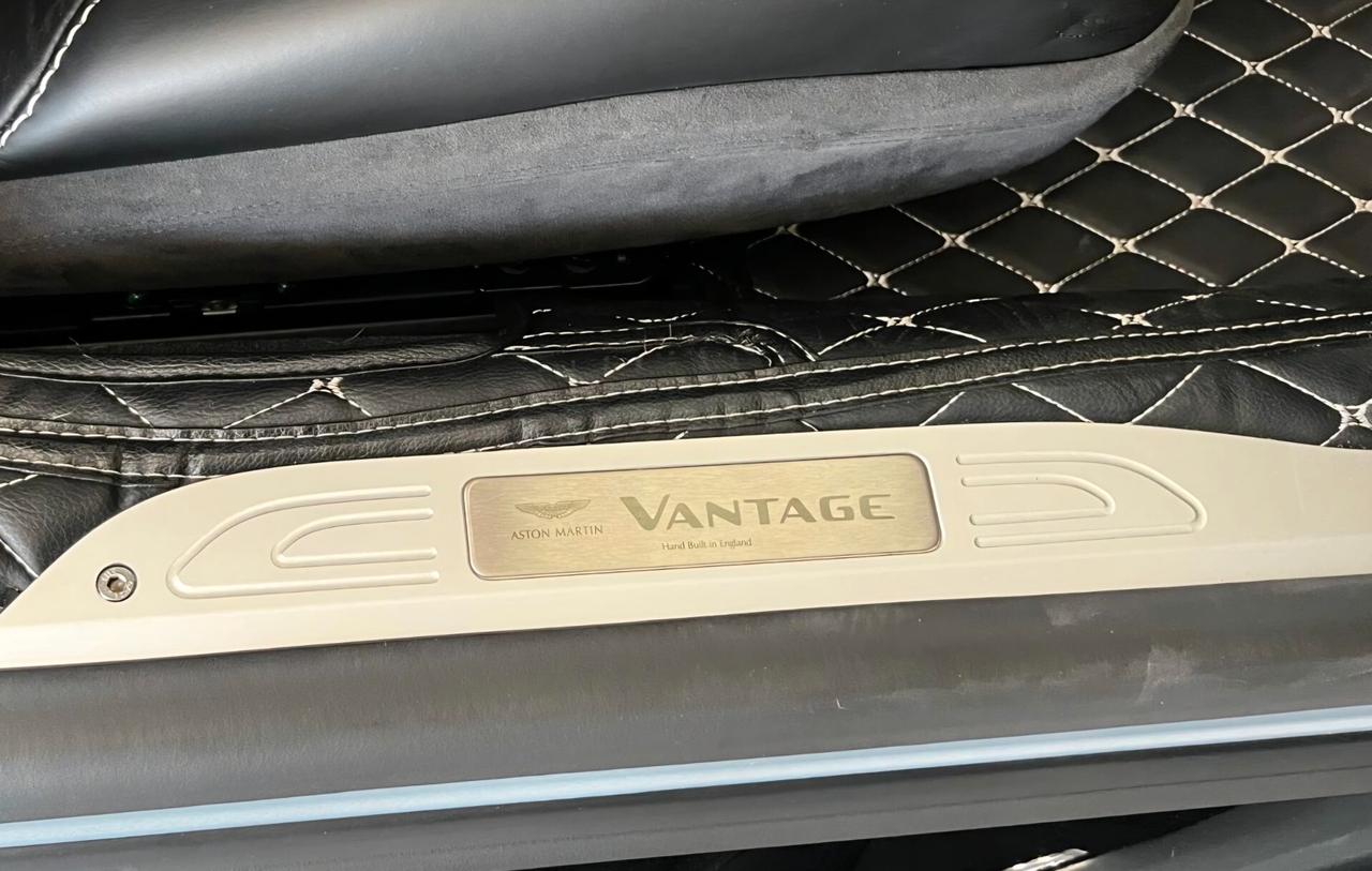 Aston Martin V8 Vantage S Coupé Sportshift Perfetta 510 Cv