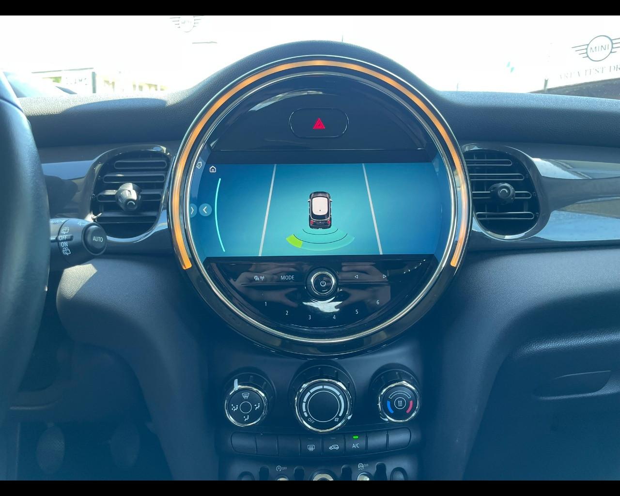 MINI Mini 5 porte (F55) - Mini 1.5 Cooper Camden 5 porte