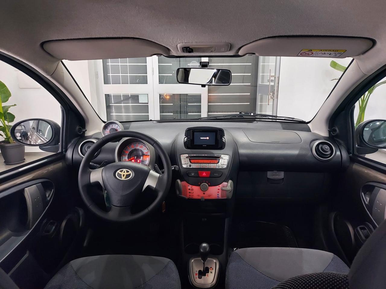 Toyota Aygo 1.0 12V VVT-i 5 porte Cool Soda Connect MMT