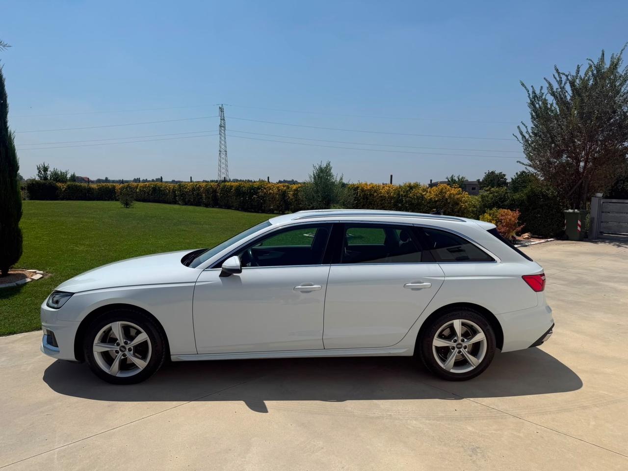 Audi A4 AVANT TFSI Advanced