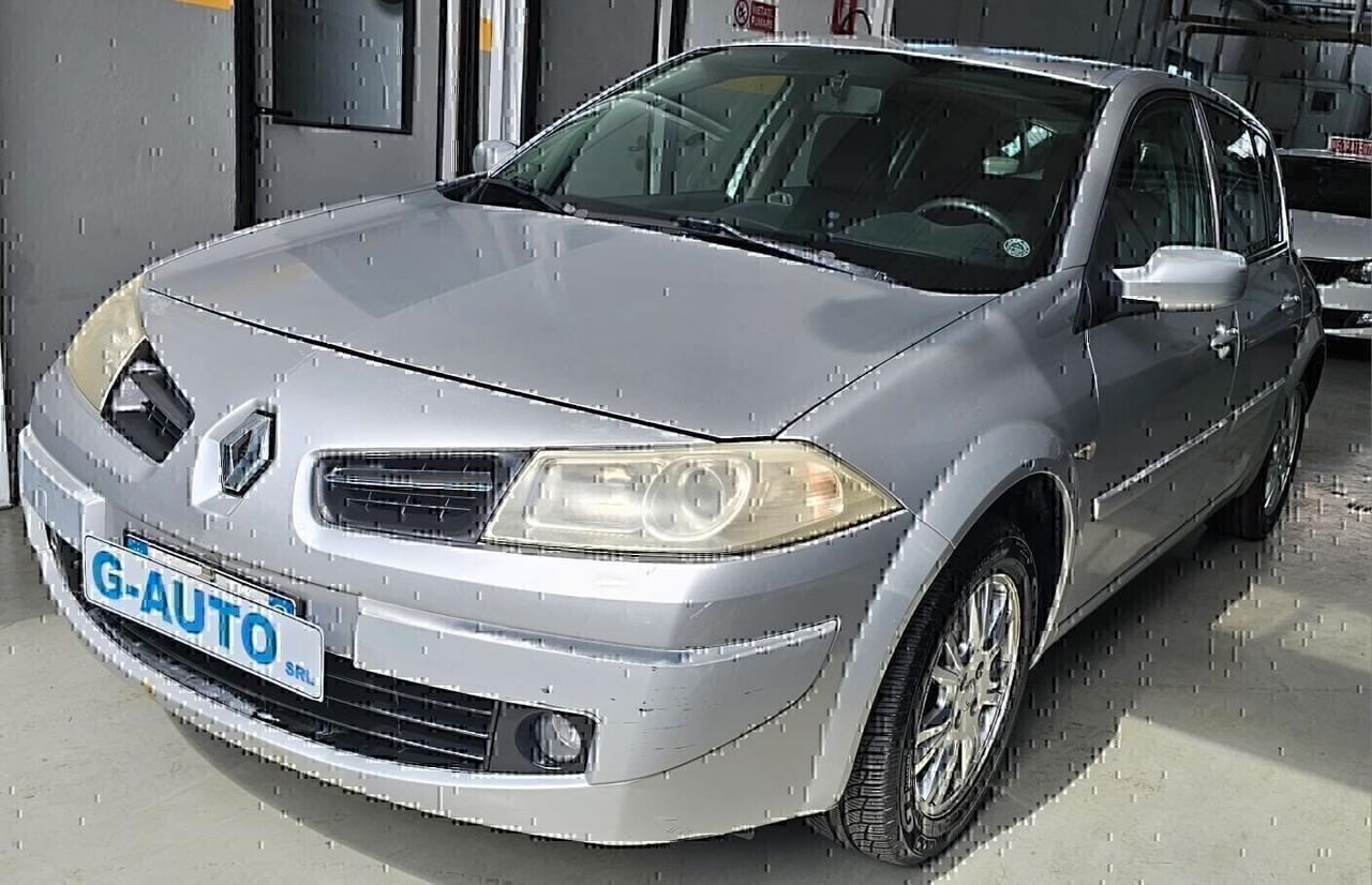Renault Megane 1.5 Dci 5 porte