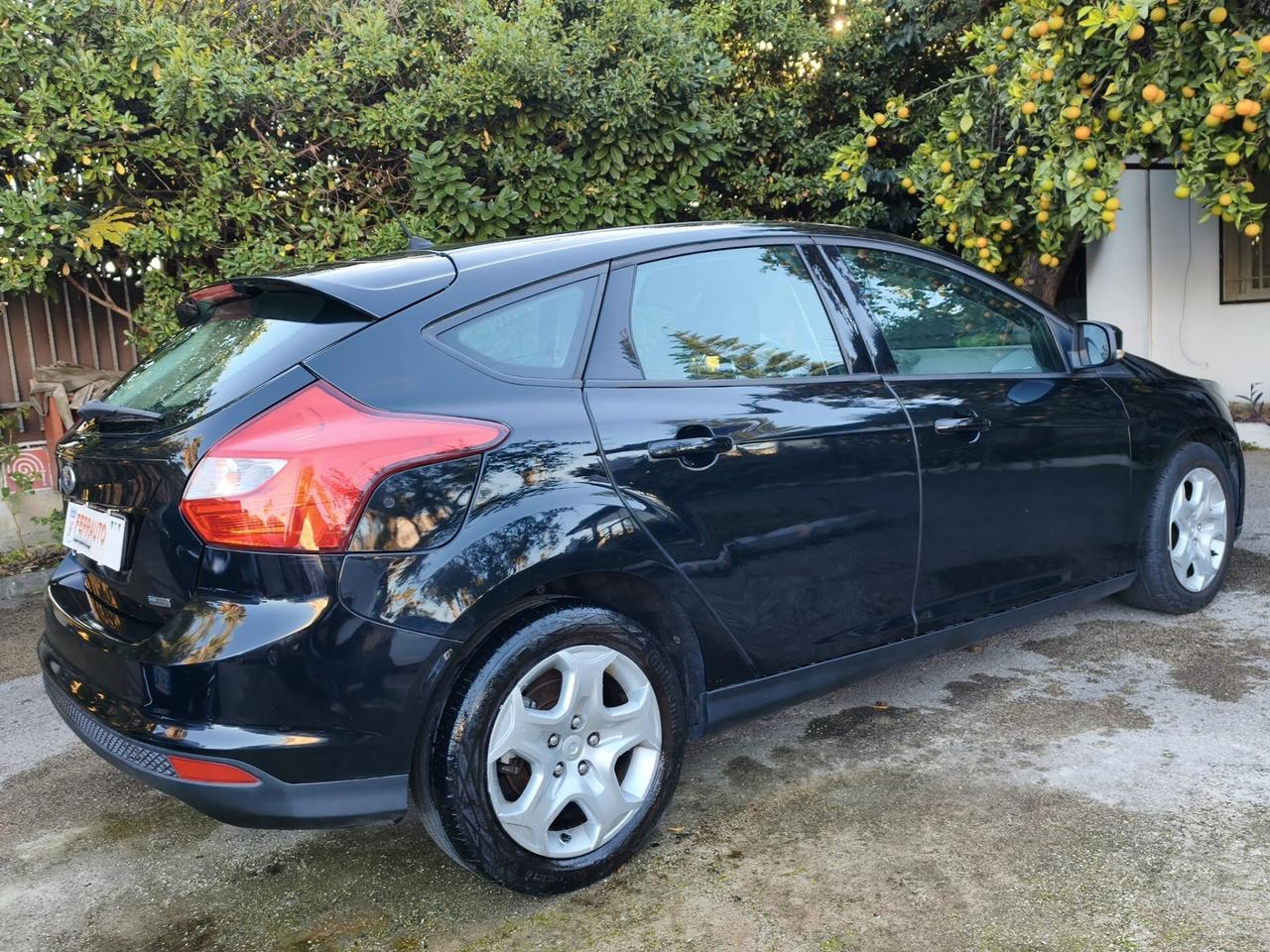 FORD FOCUS 1.0 101CV MODELLO PLUS