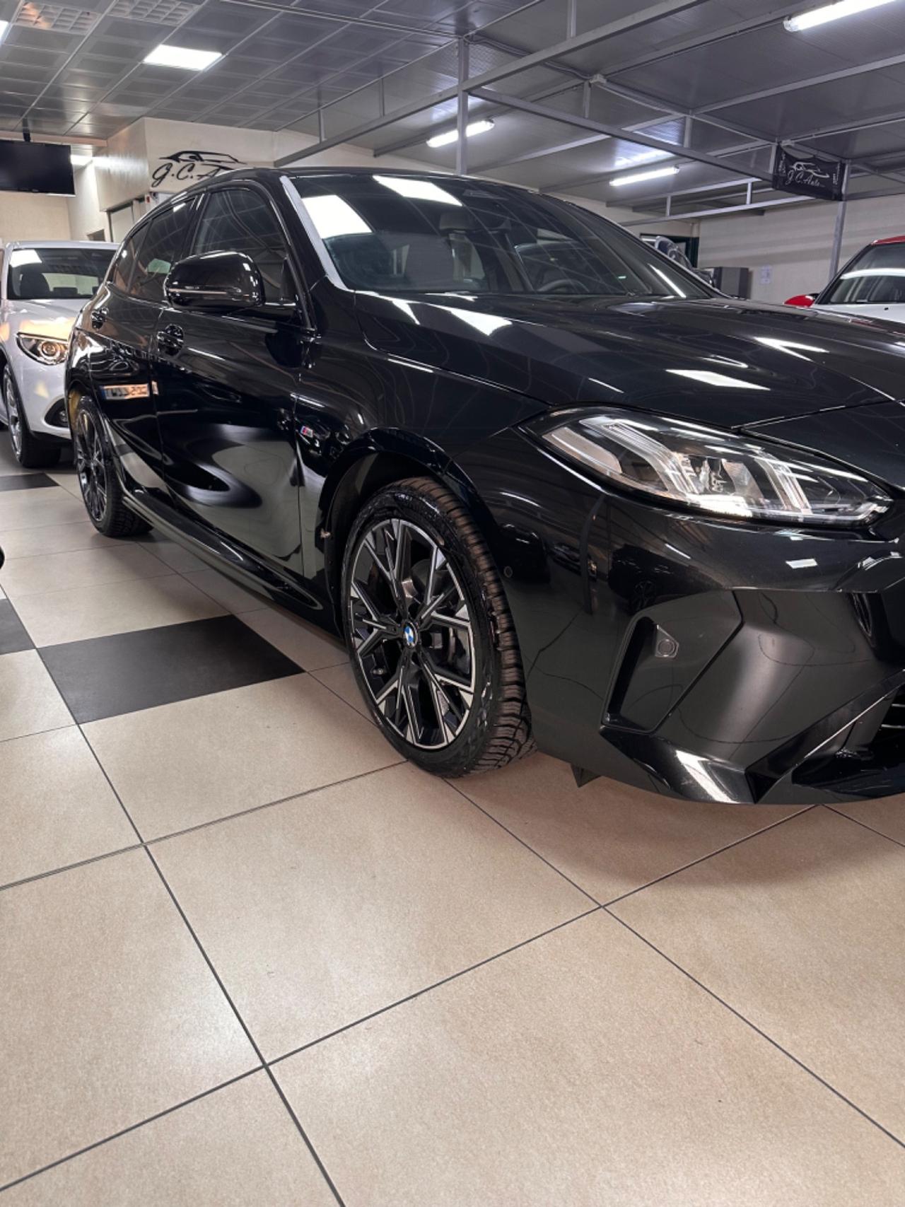 Bmw 118 118d 5p. MSport Design 150CV 2025