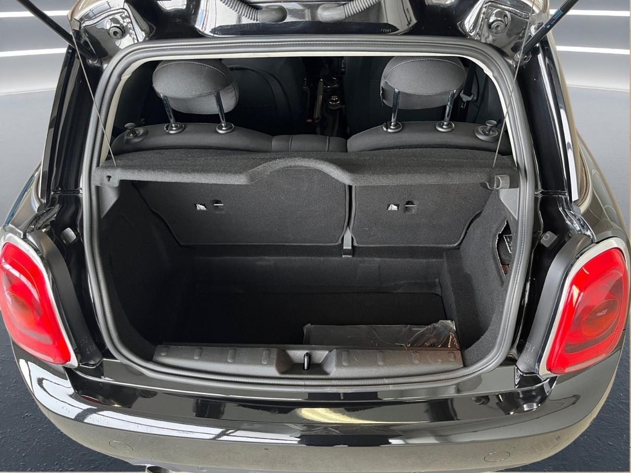 Mini Cooper D 1.5 cooper d 3p