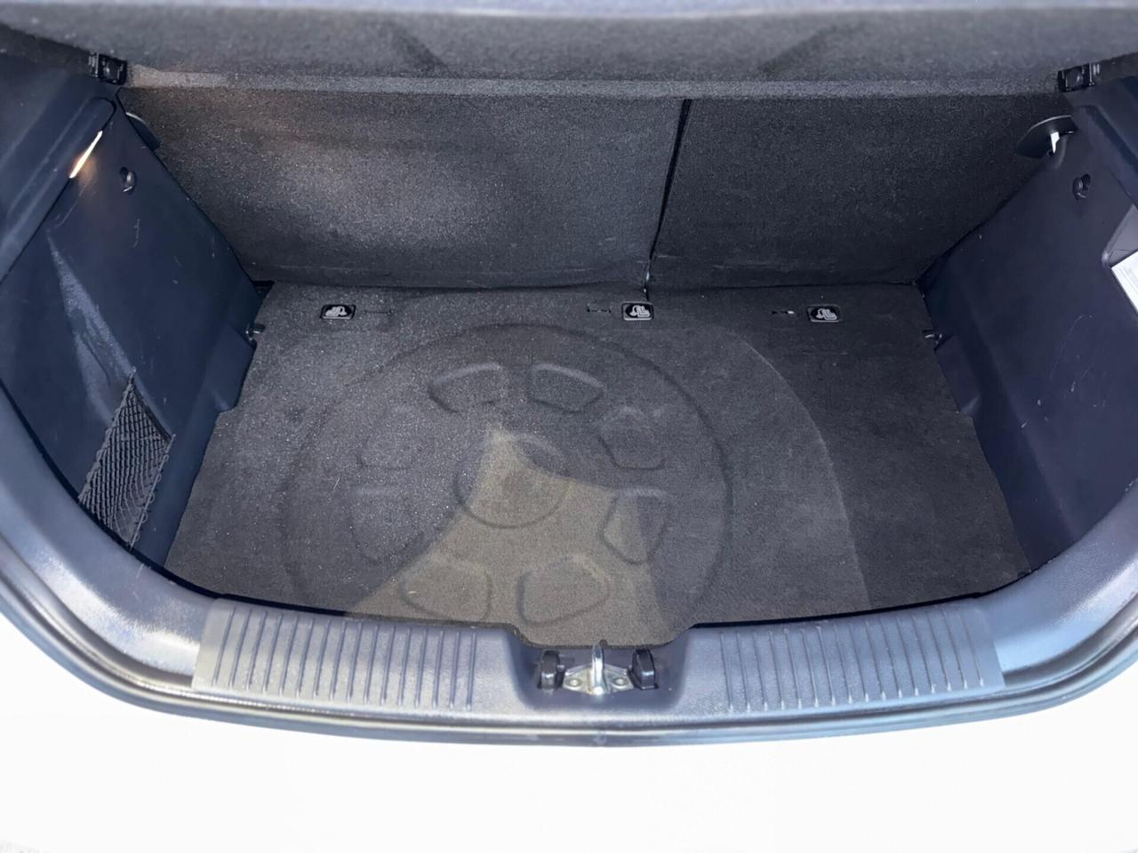 Kia Rio 1.1 CRDi 75 CV S&S High Tech