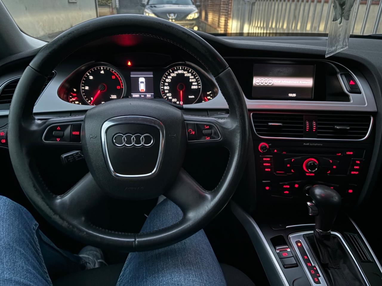 Audi A4 2.0 143cv Multitronic