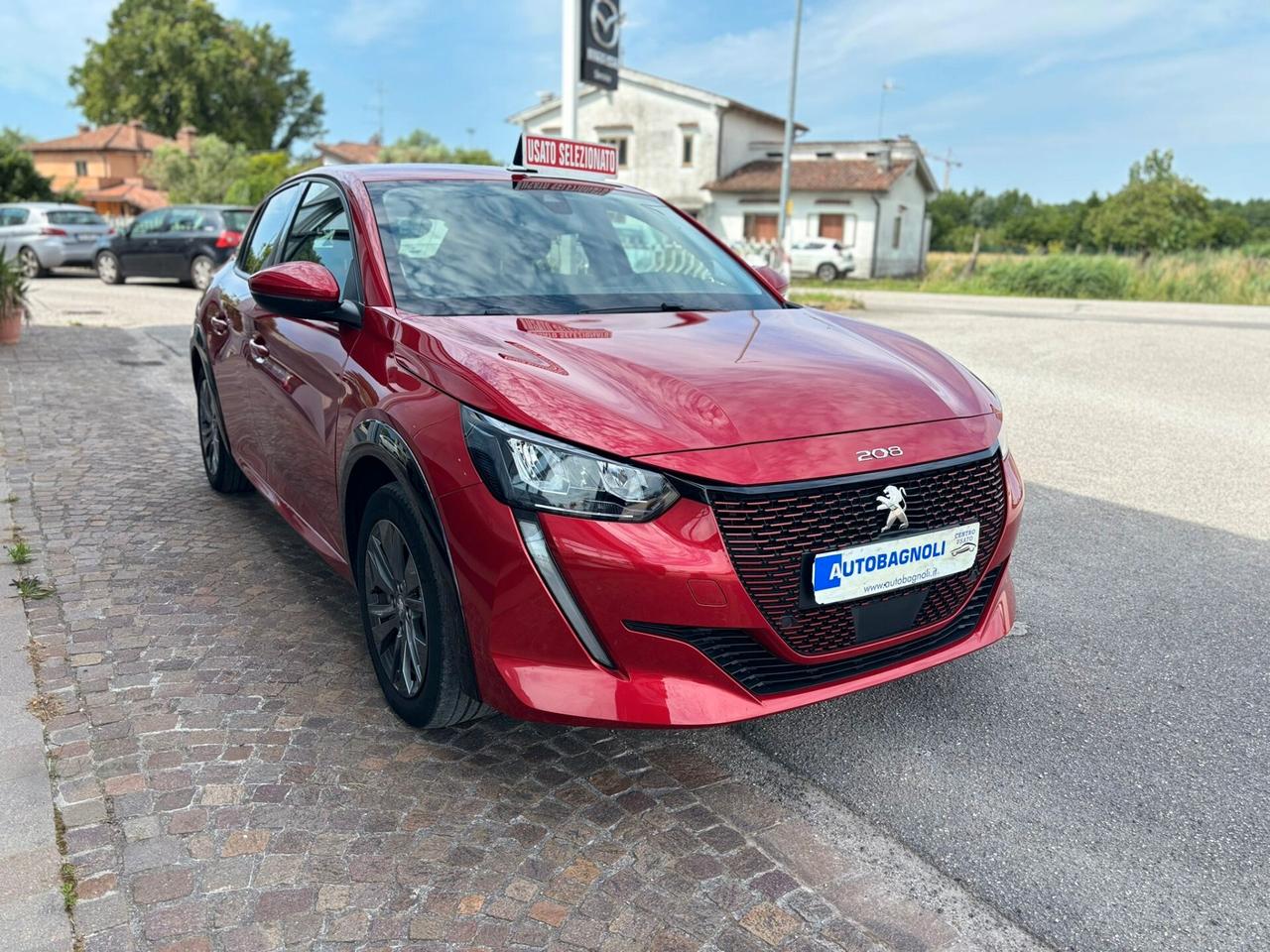 Peugeot 208 ALLURE PACK motore elettrico 136 cv SPOTICAR