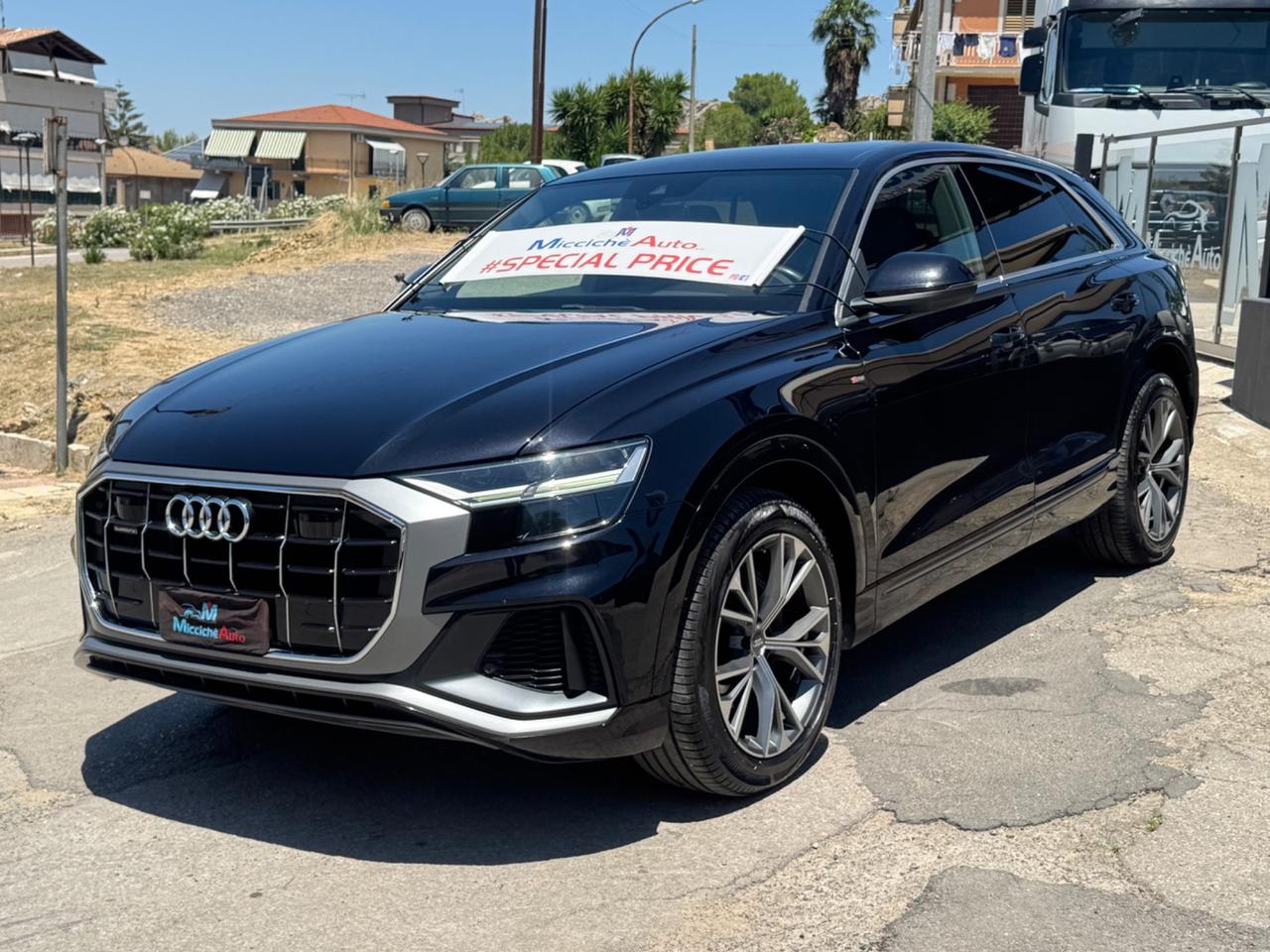 AUDI Q8 50 TDI 286 CV S-LINE SEDILI GUSCIO FULL