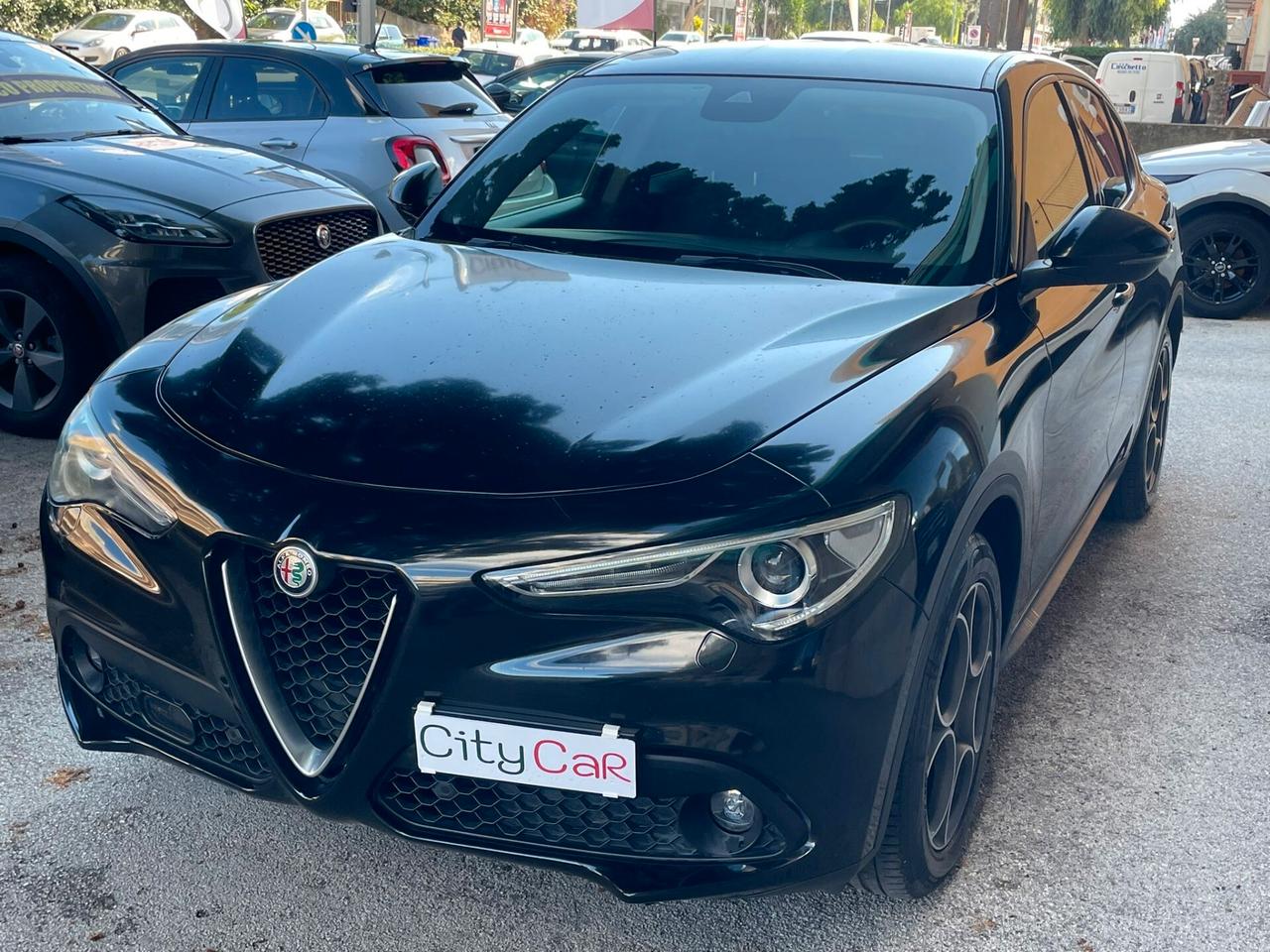 Alfa Romeo Stelvio 2.2 Turbodiesel 180 CV AT8 RWD Business