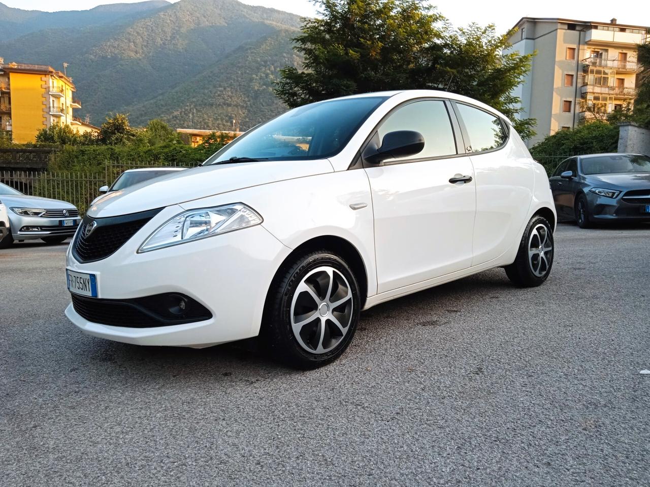 Lancia Ypsilon 1.2 69 CV Gold KM 26000