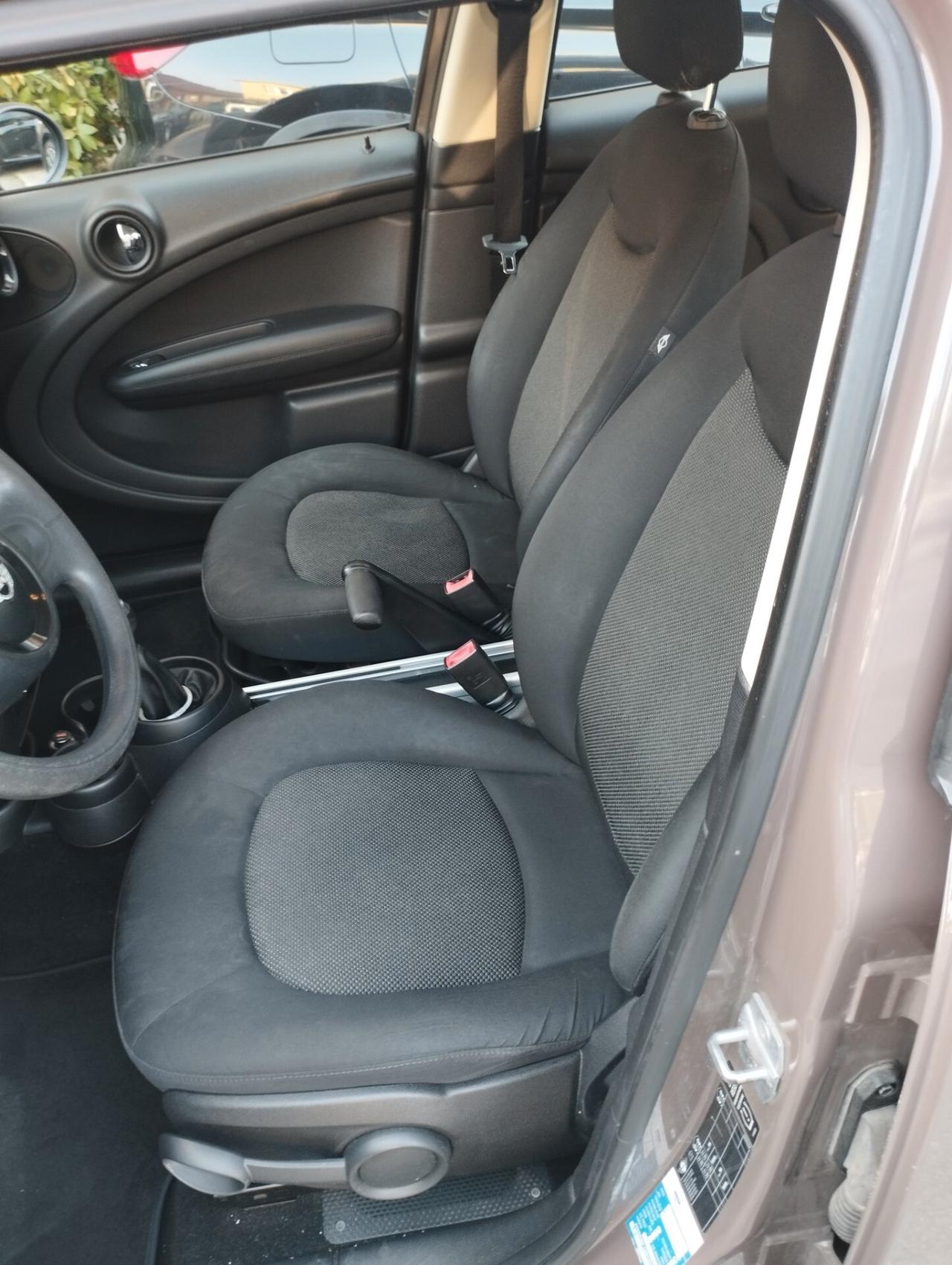 Mini One D Countryman Mini 1.6 Cooper D Countryman
