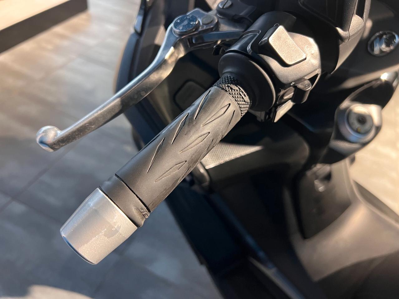 Kymco Downtown 350i