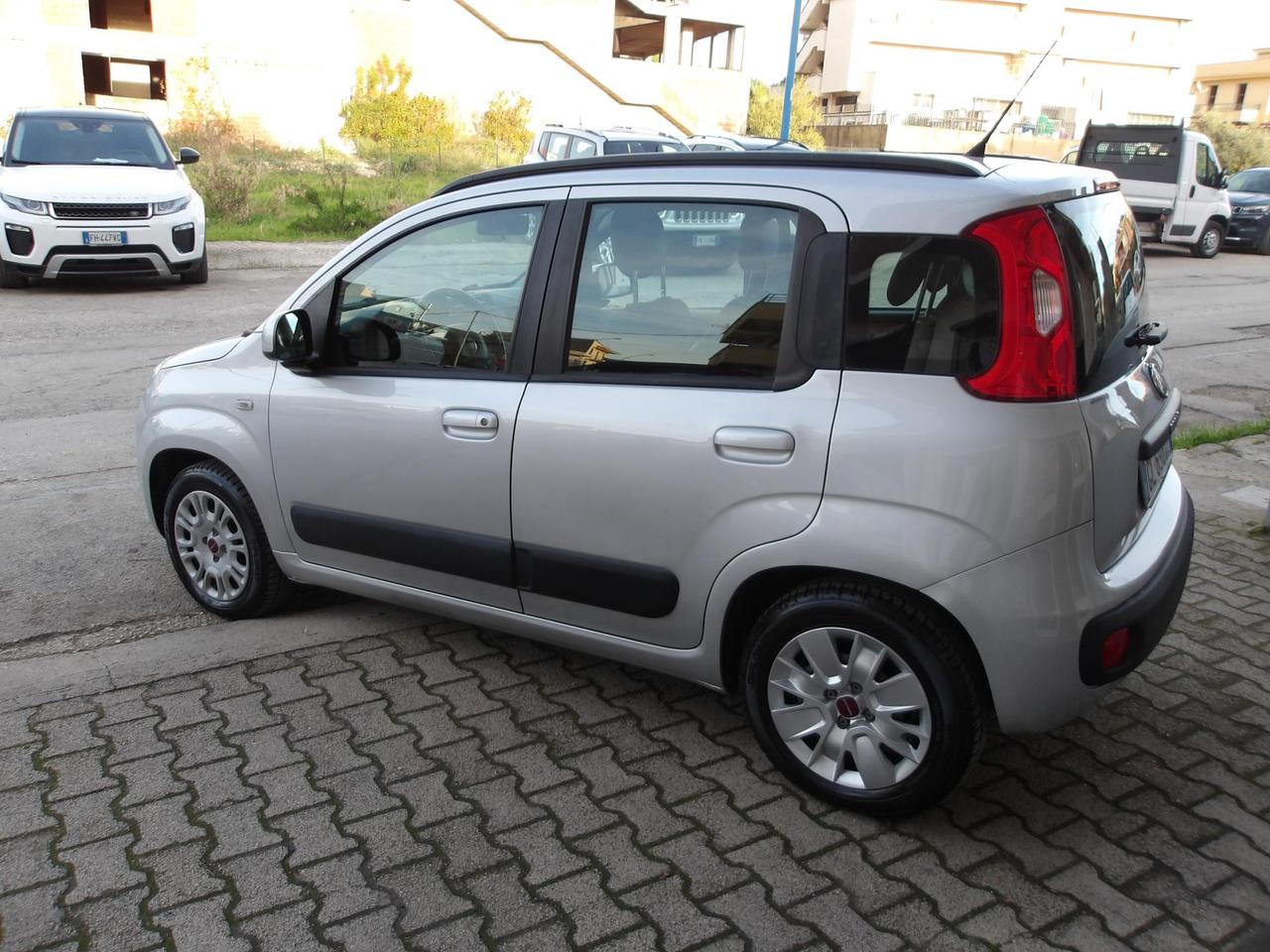 Fiat PANDA 1.2 Lounge 69cv
