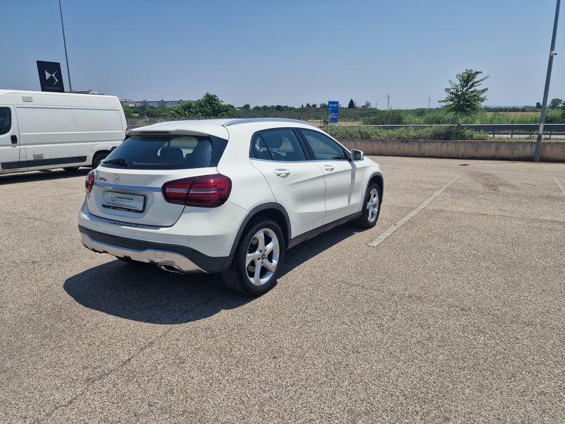 Mercedes-Benz GLA-X156 2017 - GLA 180 d Sport auto