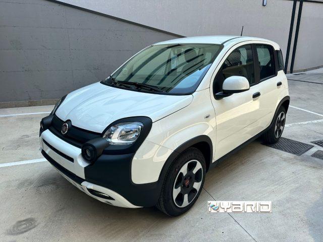 FIAT Panda 1.0 FireFly S&S Hybrid City Cross