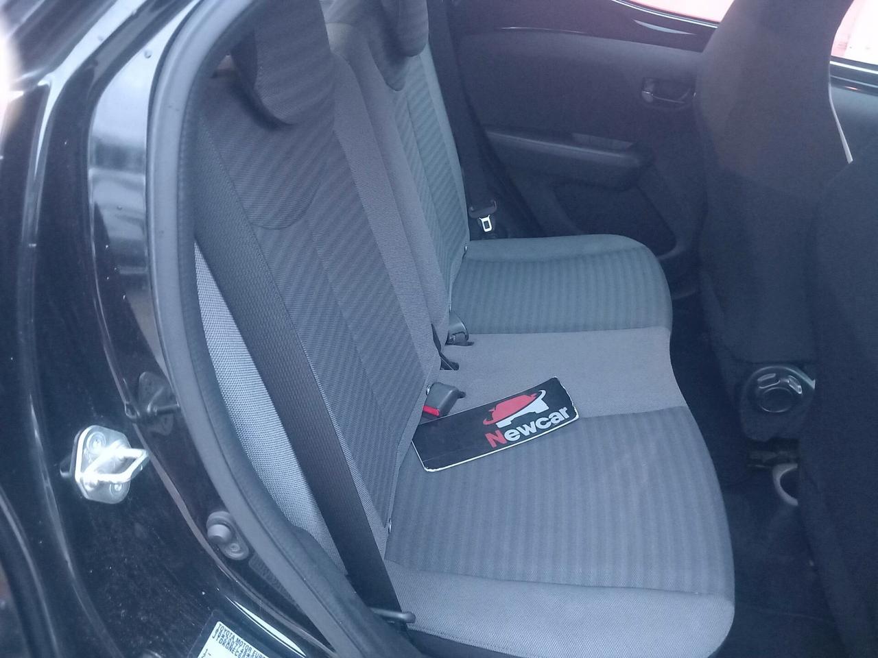 Toyota Aygo 1.0 VVT-i 72 CV 5 porte x-play MMT