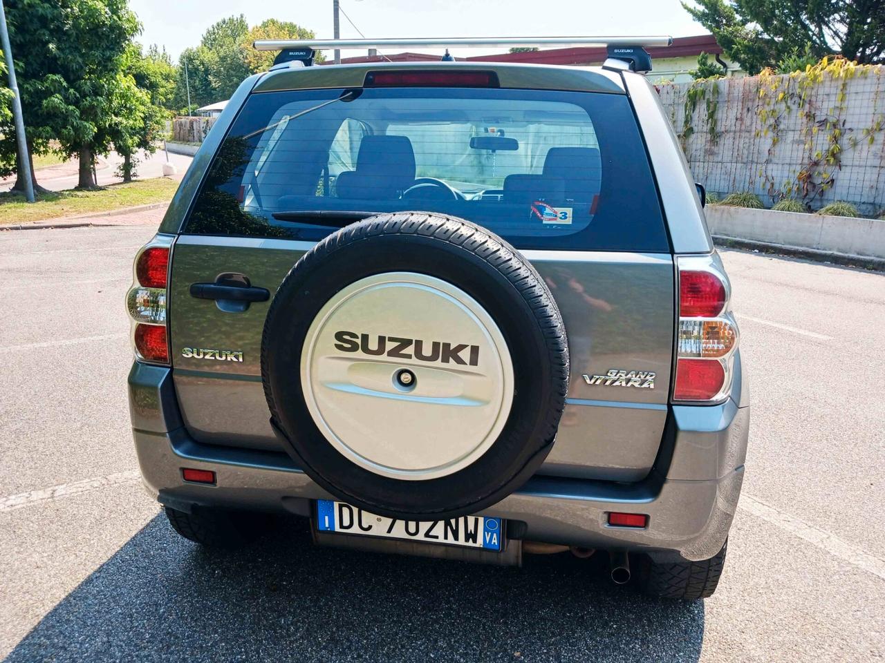 Suzuki Grand Vitara 1.6 VVT PERFETTA