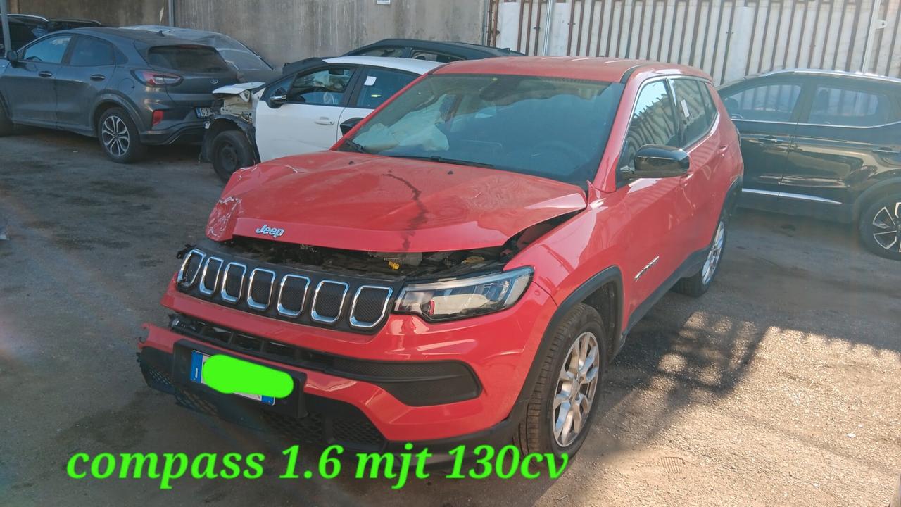 Jeep Compass incidentata sinistrata mondialcars 023