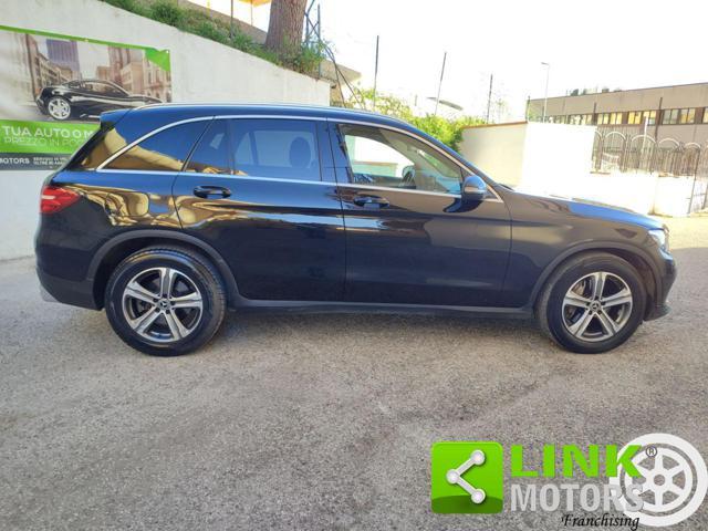 MERCEDES-BENZ GLC 220 d 4Matic Business
