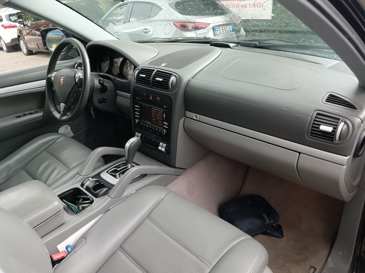 Porsche Cayenne 3.0 TDI 239CV TIPTRONIC