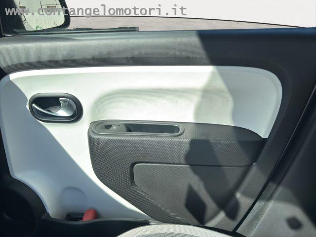RENAULT Twingo SCe EDC La Parisienne