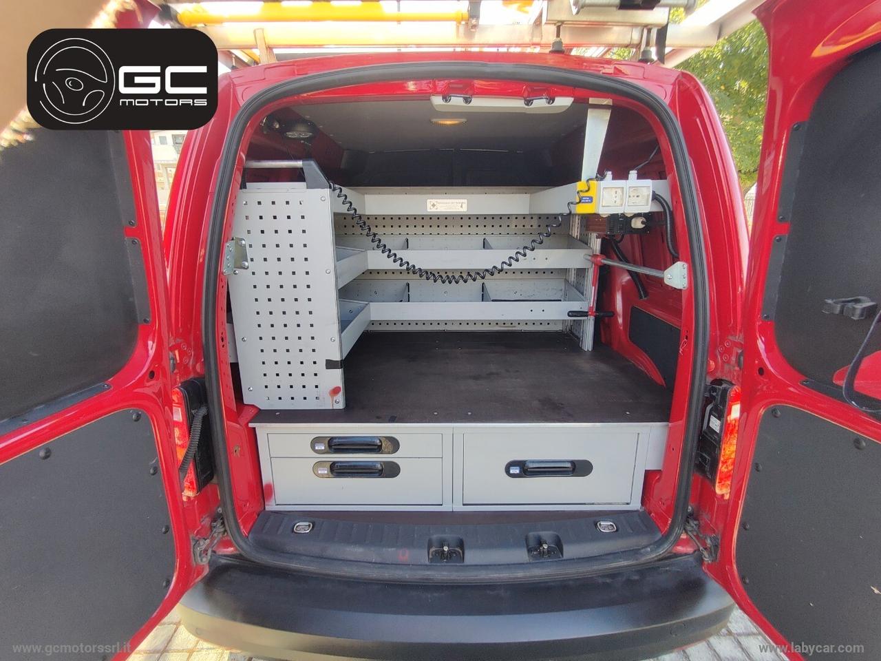 Volkswagen Caddy 2.0 TDI 122 CV 4Motion Furgone