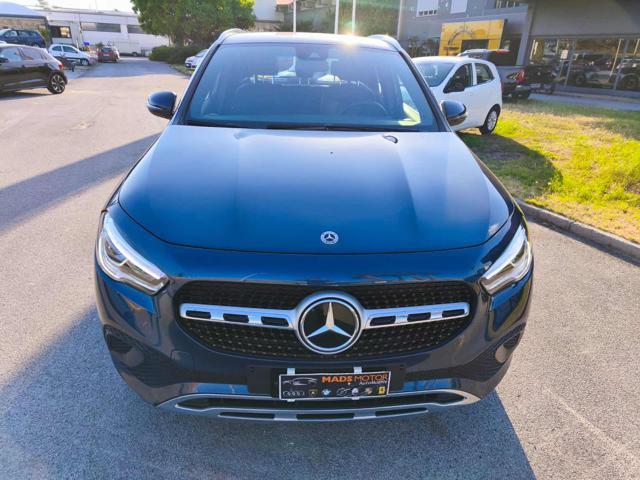 MERCEDES-BENZ GLA 180 Automatic Sport Plus