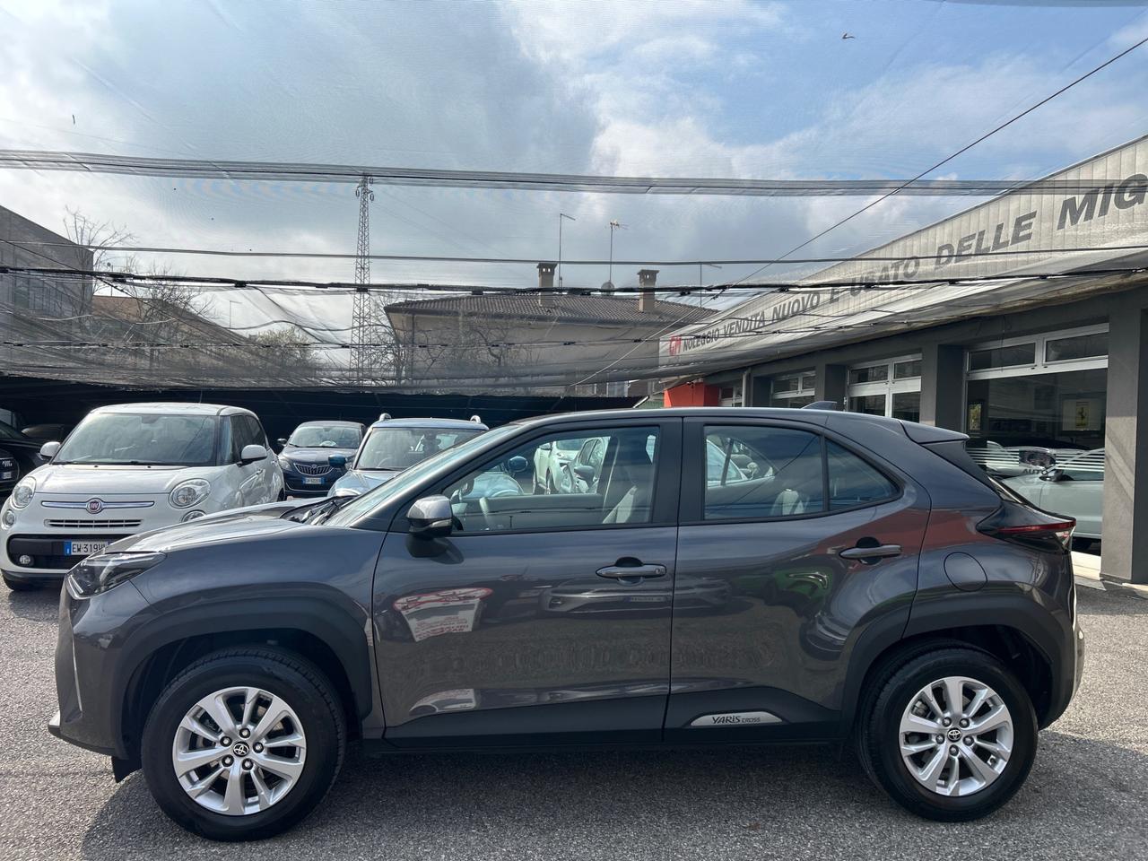 Toyota Yaris Cross 1.5h Business 116cv e-cvt