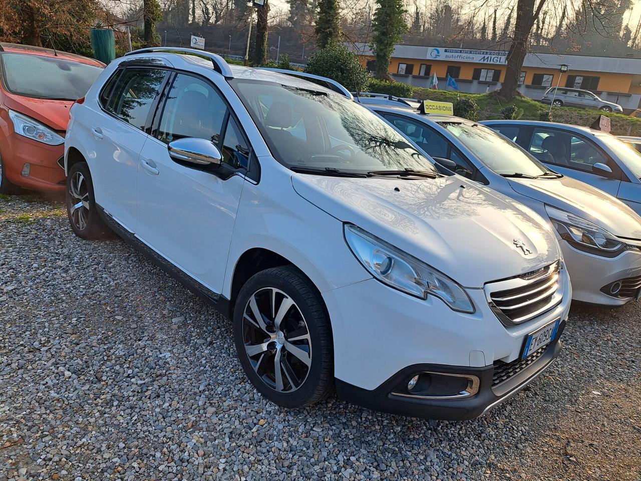 Peugeot 2008 1.6 e-HDi 92 CV Stop&Start Allure