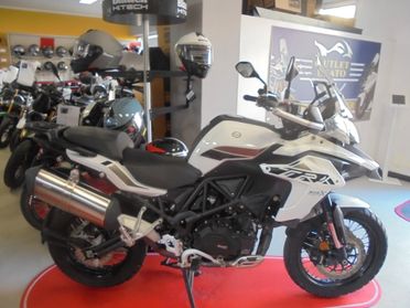 Benelli TRK 502 ABS