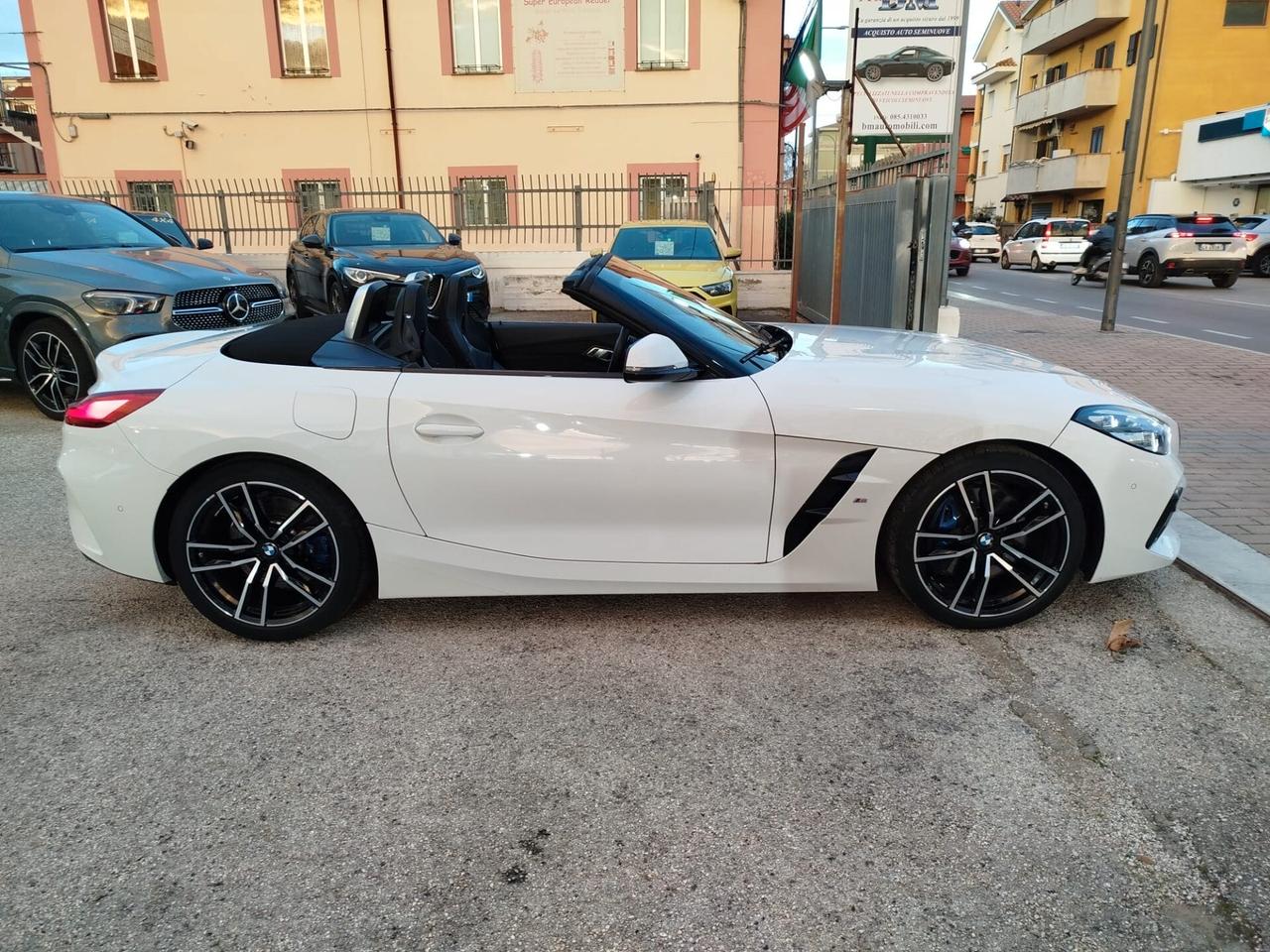 BMW Z4 SDRIVE20i MSPORT