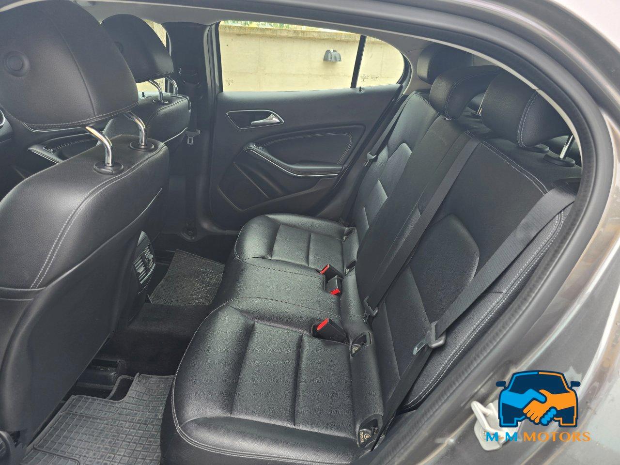 Mercedes GLA 180 d Sport auto