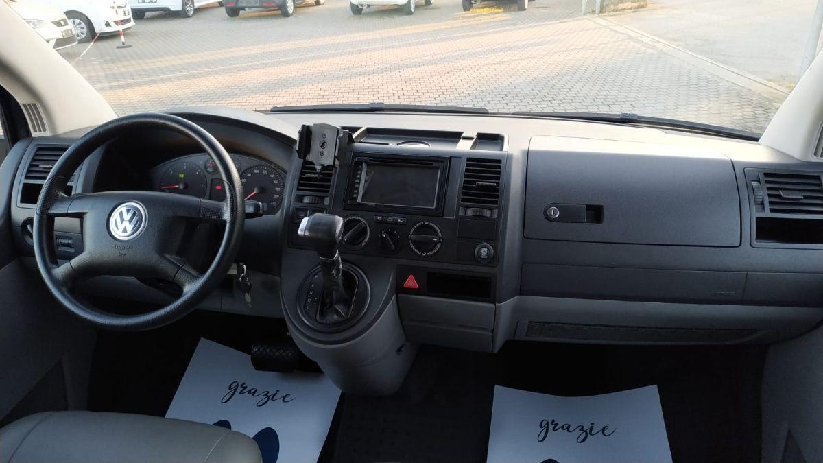 VOLKSWAGEN - Caravelle 2.5 TDI 9 POSTI 174 CV FULL