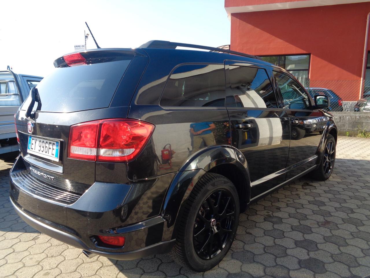 Fiat Freemont 2.0 Mjt 170 CV 4x4 aut. Black Code