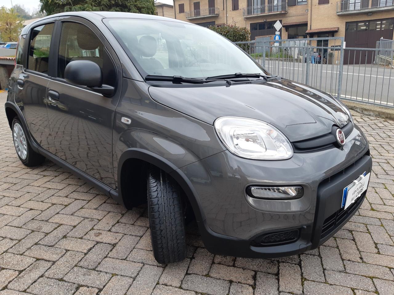 Fiat Panda 1.0 FireFly S&S Hybrid SOLO 17000KM