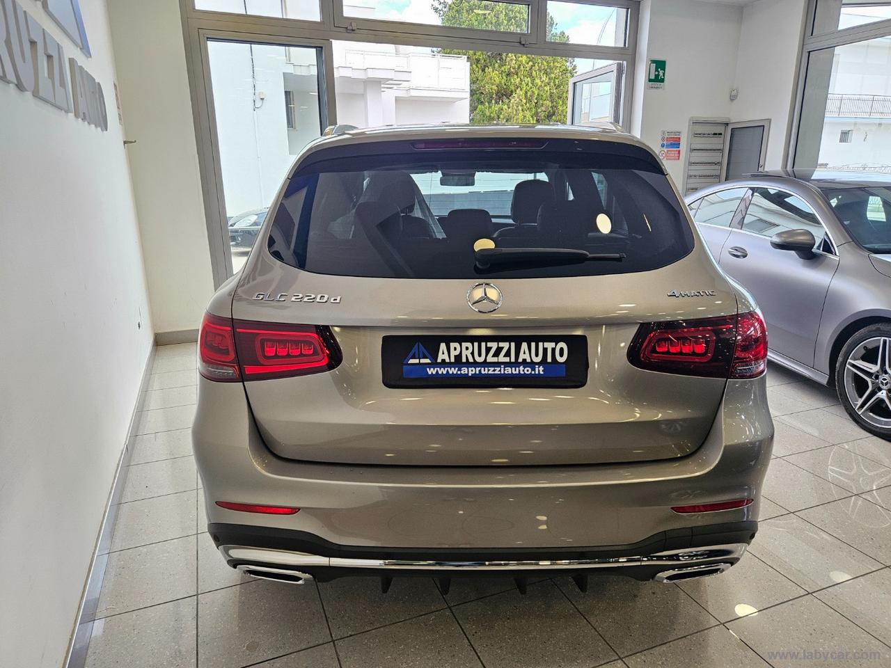 MERCEDES-BENZ GLC 220 d 4Matic Premium