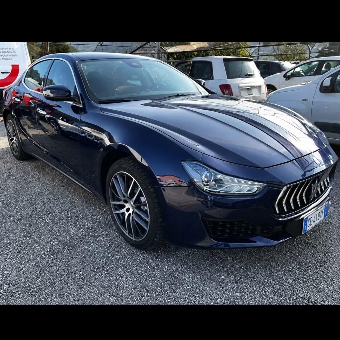 Maserati Ghibli 330 CV MHEV Executive