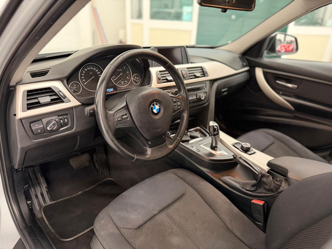 Bmw 318 318d Touring Luxury