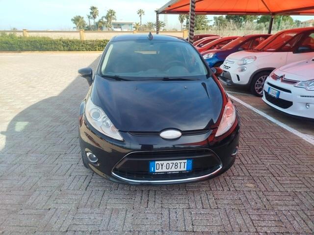 Ford Fiesta 1.4 BENZ/ GPL DI SERIE