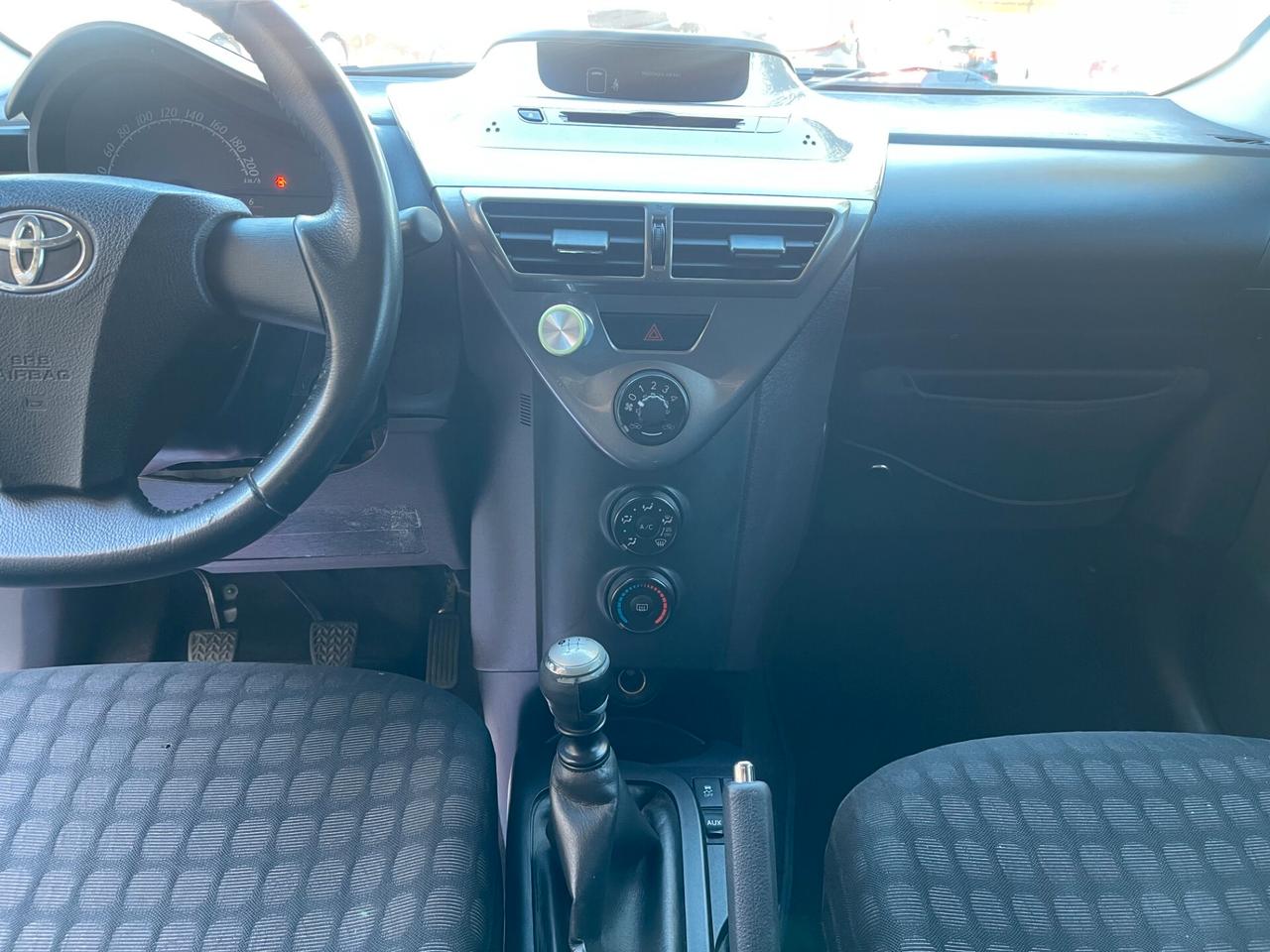 Toyota iQ 1.4 DIESEL NEO PATENTATI