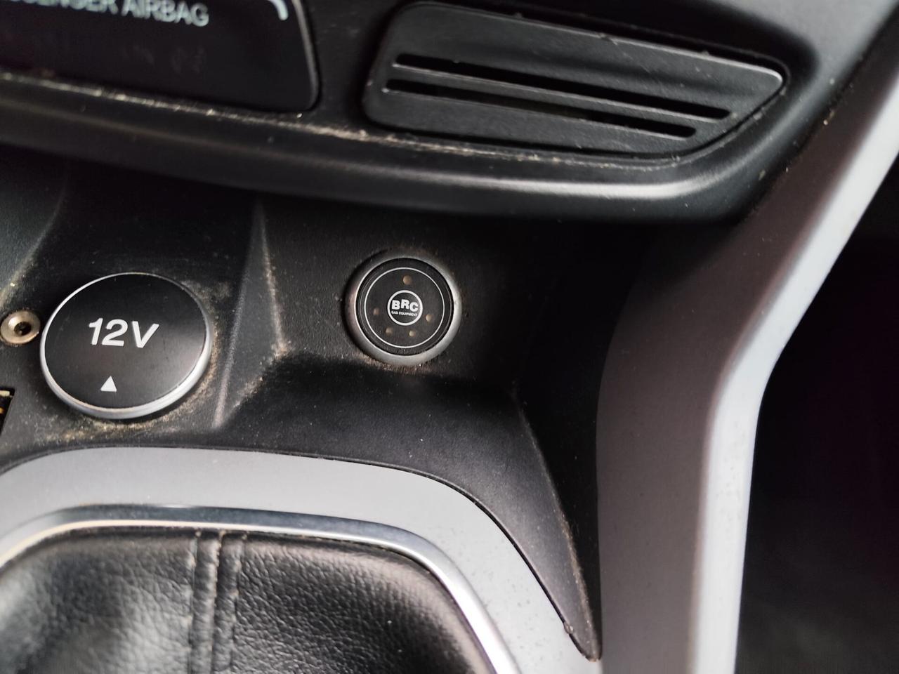 Ford B-Max 1.4 GPL 90 CV Business Titanium