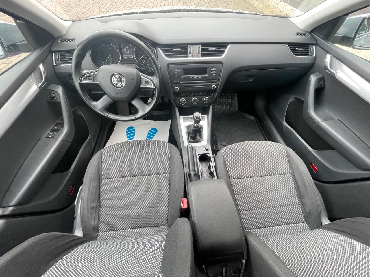 Skoda Octavia 1.6 TDI CR 105 CV Wagon Ambition
