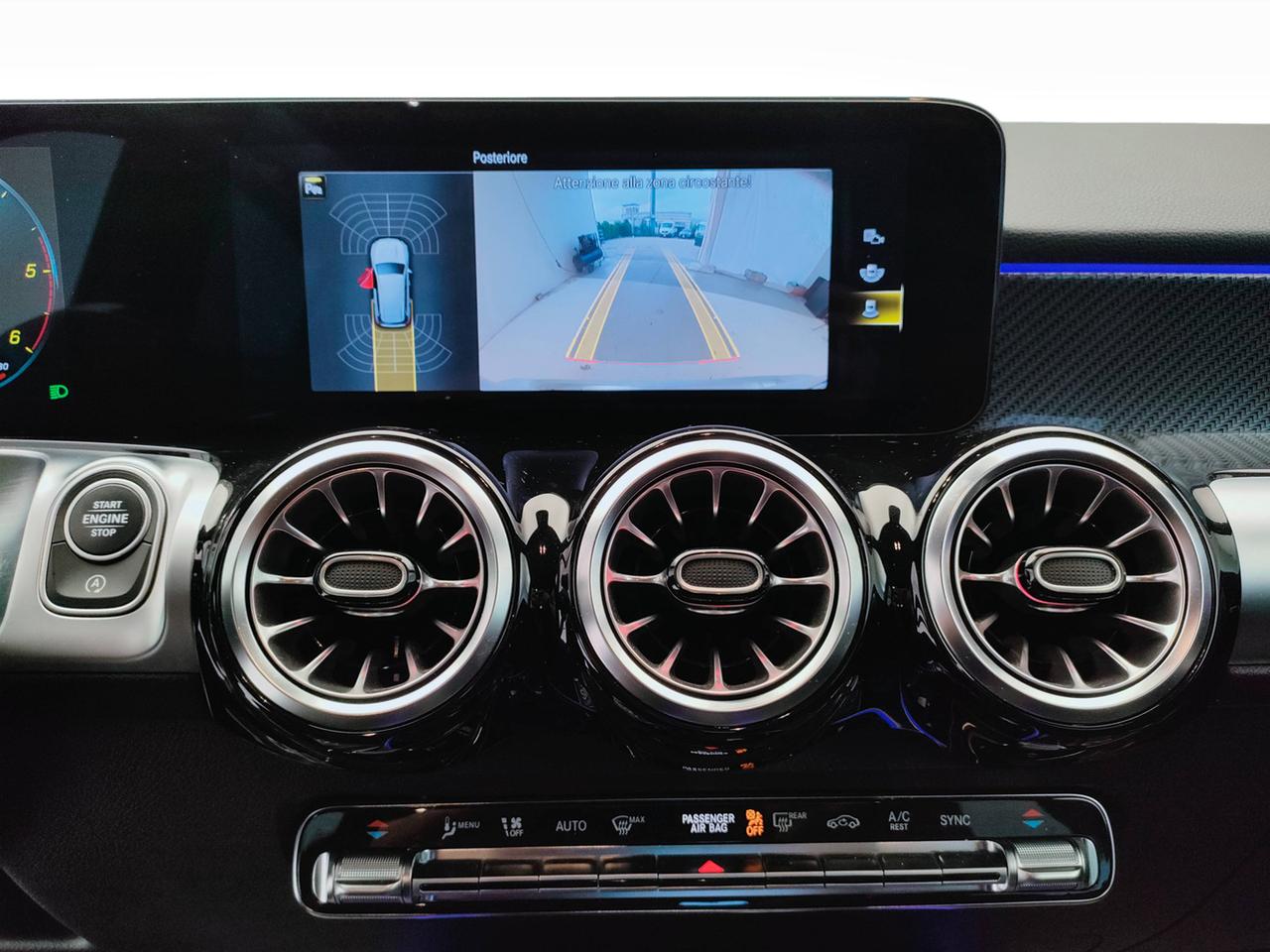 Mercedes-Benz GLB - X247 2019 - GLB 200 d Premium Easy Tech auto