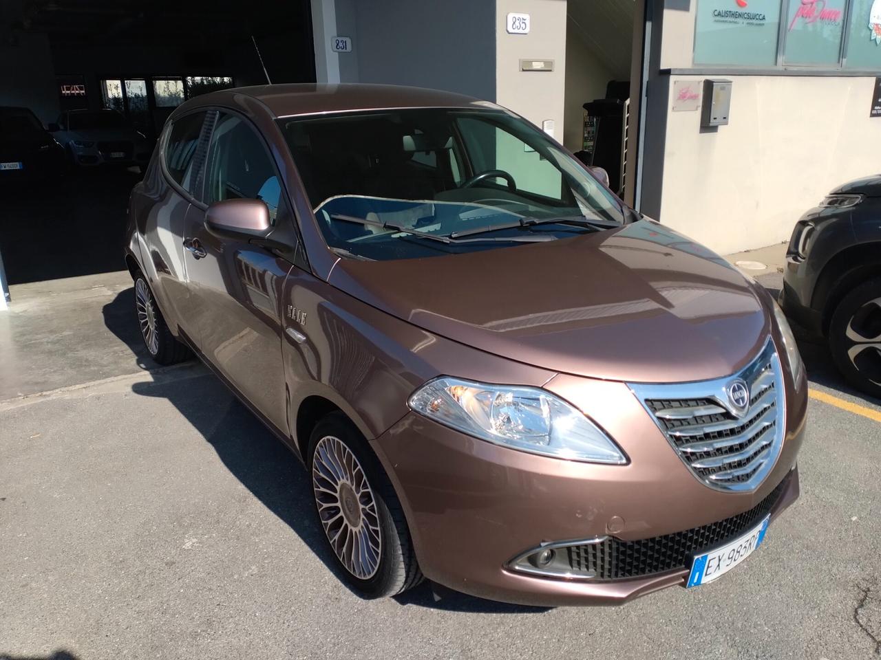 Lancia Ypsilon 1.2 69 CV 5 porte GPL Ecochic Elle