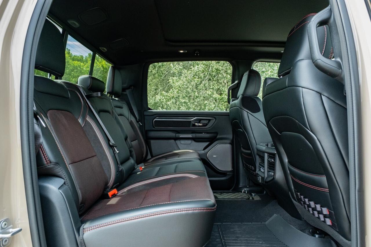 DODGE RAM 1500 REBEL "RHINO X" - CREW CAB 4x4 3.0L I-6 HURRICANE TWIN TURBO