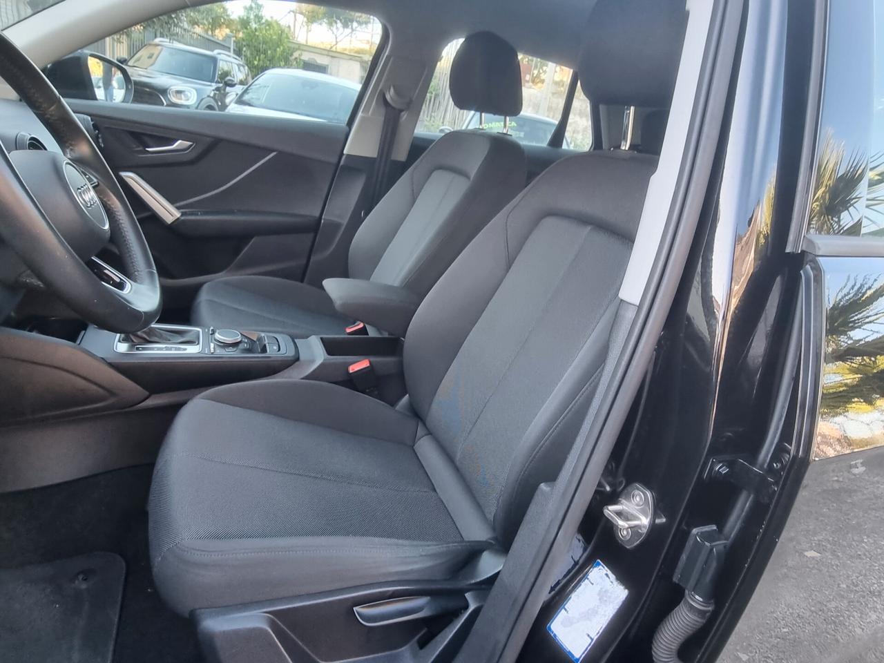 Audi Q2 2.0 TDI quattro S tronic Business
