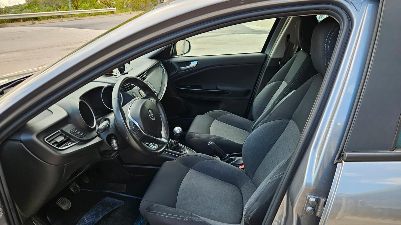 Alfa Romeo Giulietta 1.6 JTDm 120CV Super