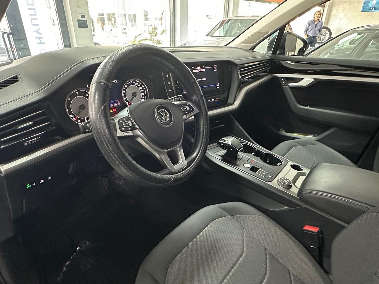 Volkswagen Touareg Style 3.0 V6 TDI #7327