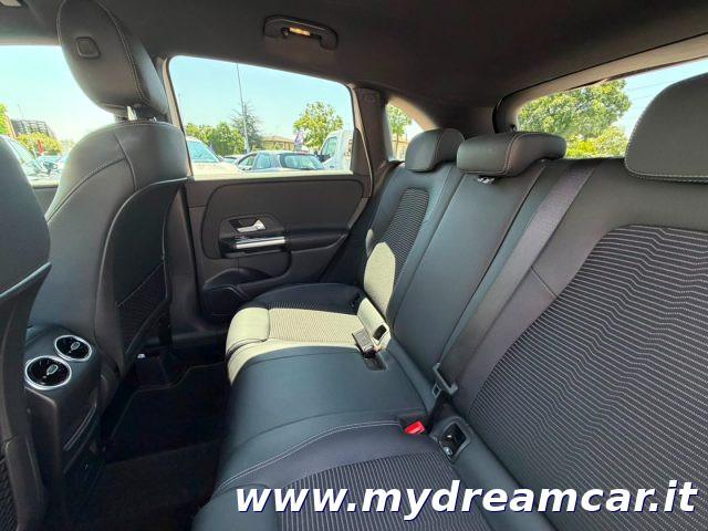 MERCEDES-BENZ B 180 d Automatic Sport Plus PACCHETTO LUCI